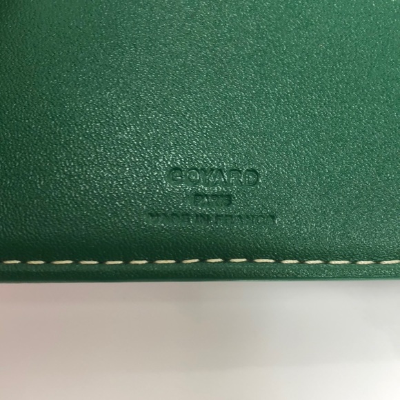 ⭐️ SOLD ⭐️ Authentic Goyard Men’s Bifold Wallet - Picture 5 of 8